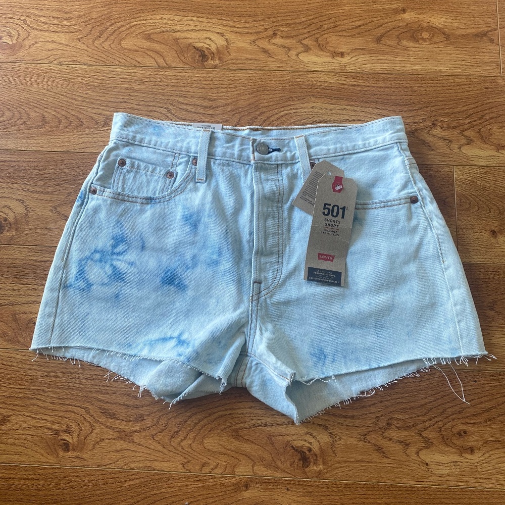 Levi’s 501 High Rise Jean Shorts Partly Cloudy Blue 29